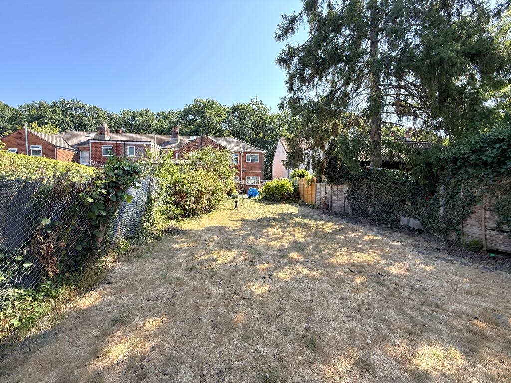 House in Southampton - View 2