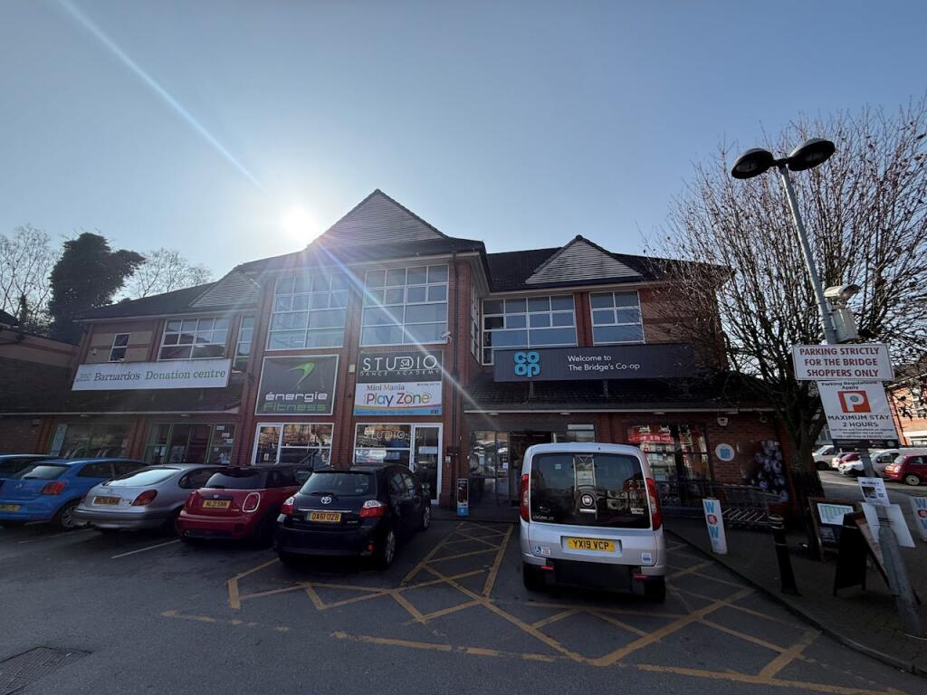 Main image of property: Unit 3, The Bridge Shopping Centre, Warrington, WA4 1JR
