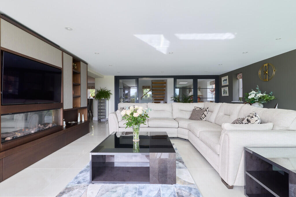 House in Cambridge - More