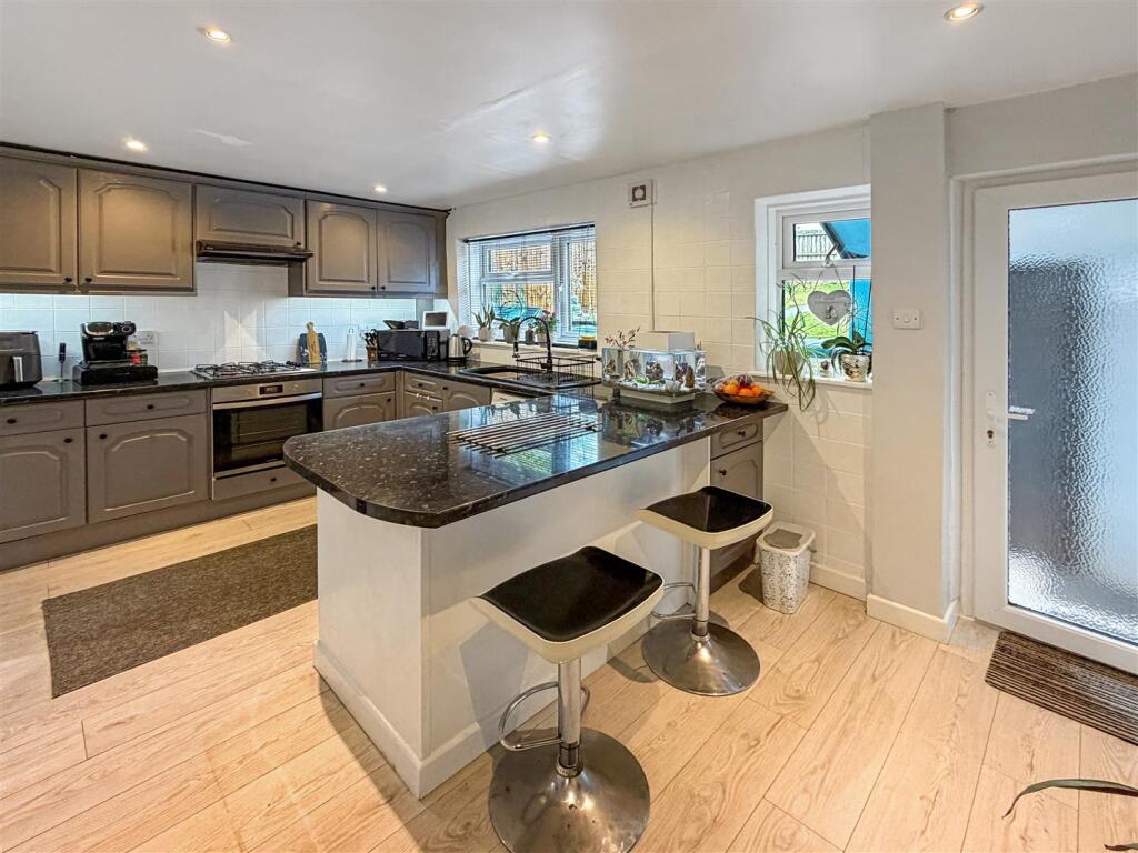 Main image of property: Queensway, Newton Abbot