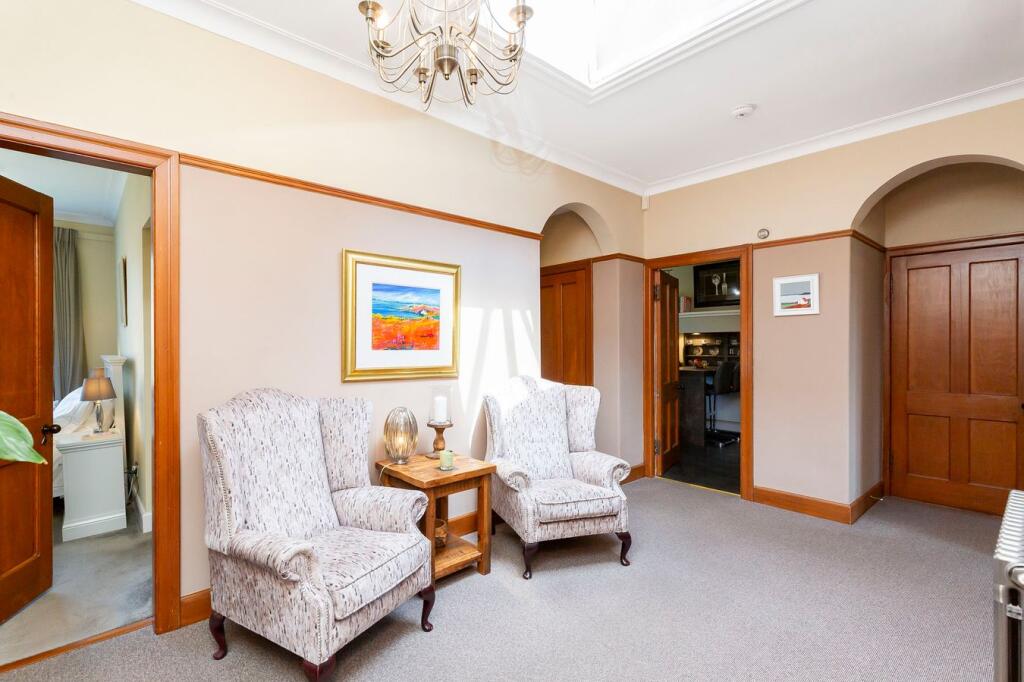 Apartment in Edinburgh, The Grange - View 5