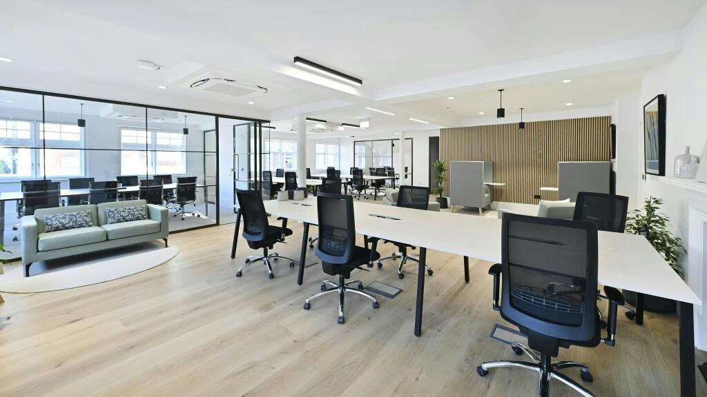1618BeakStLondonBuildingPhoto1LargeHighDefinition.jpg