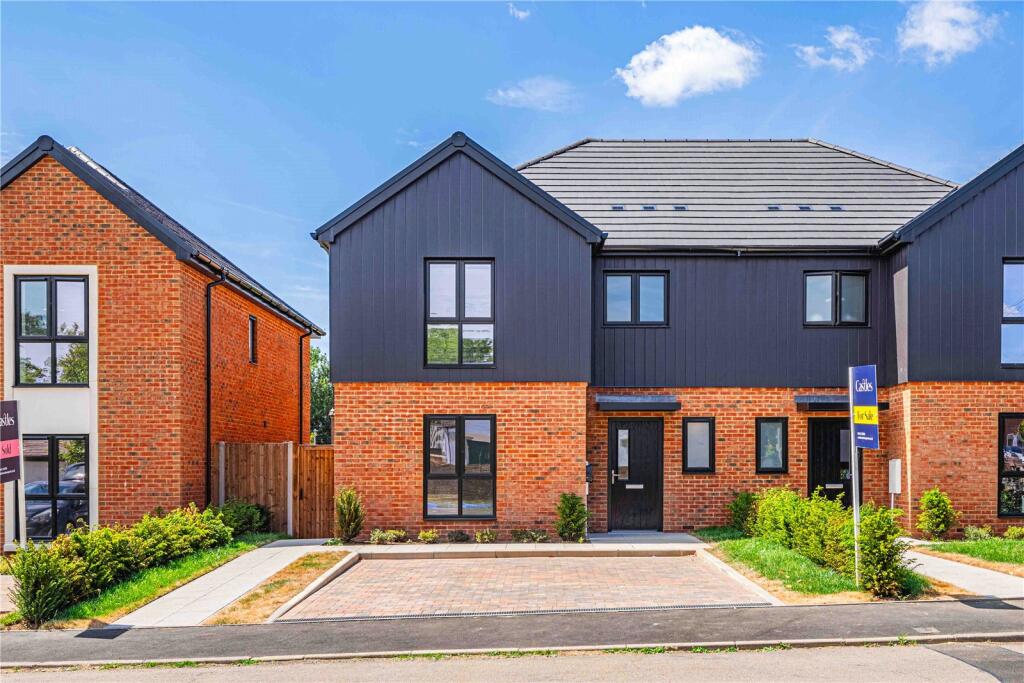 Main image of property: Newford Close, Hemel Hempstead, Hertfordshire, HP2