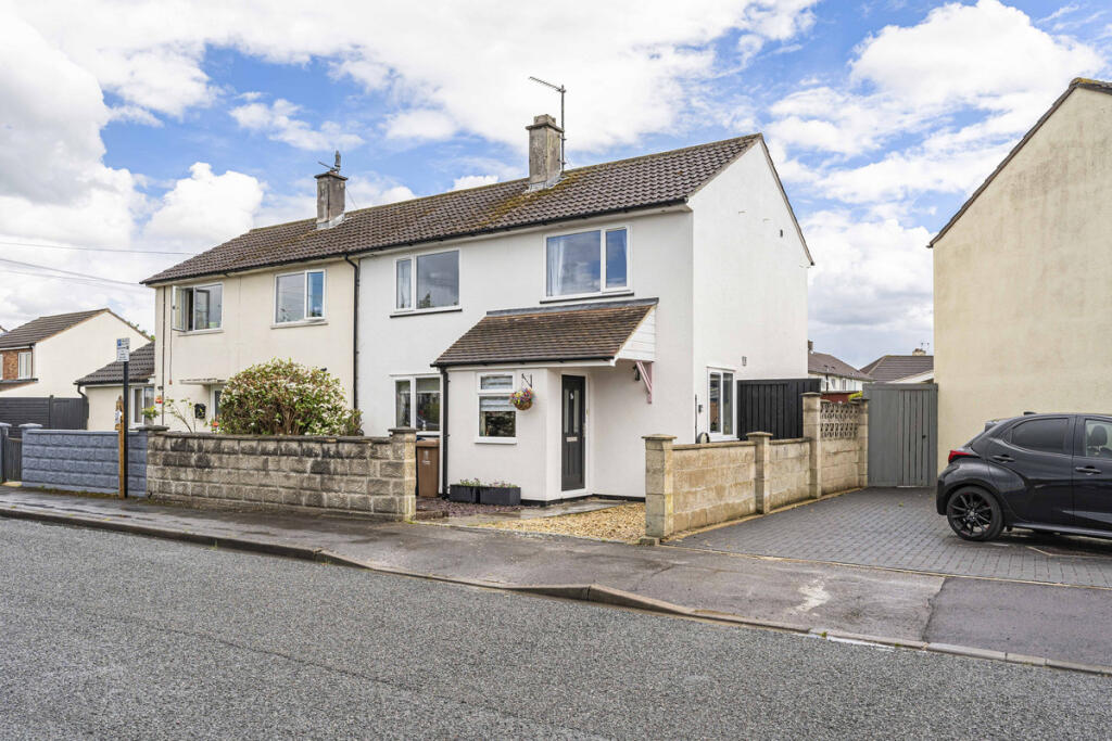 Main image of property: Corunna Crescent, Oxford, OX4
