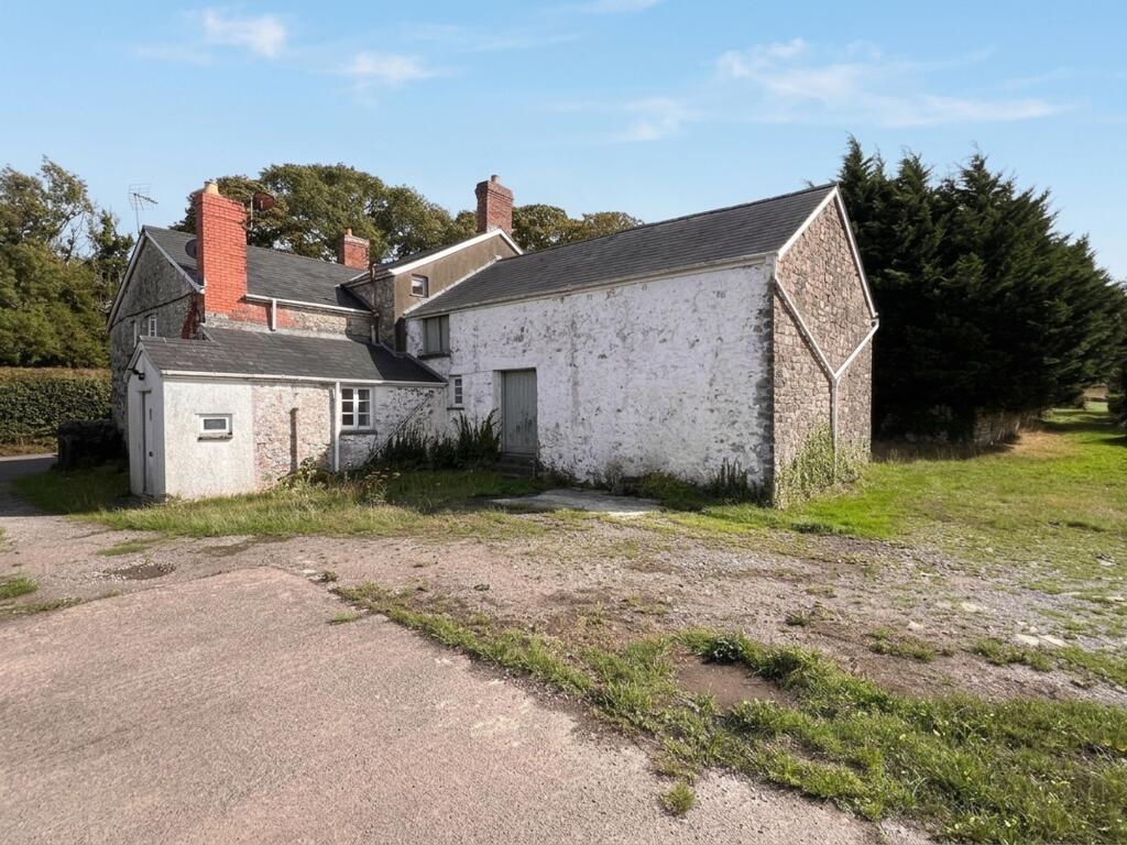 Allt Isaf Farm, Peterston-Super-Ely, CF5 6NE photo 4