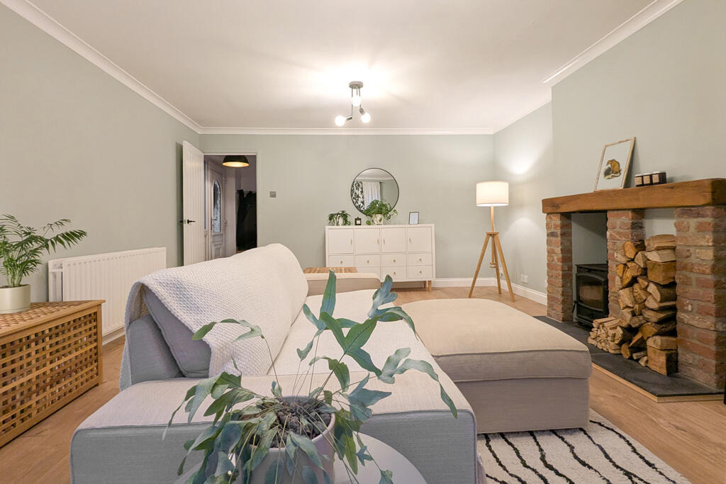 Ronaldshay Drive, Richmond, DL10 photo 3