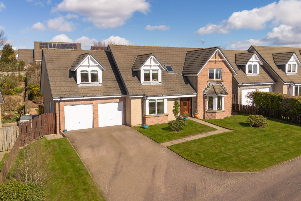 Castlehill Gardens, Auchenblae, AB30