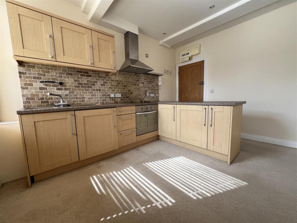 Main image of property: Denbigh Court, High Street, Lutterworth