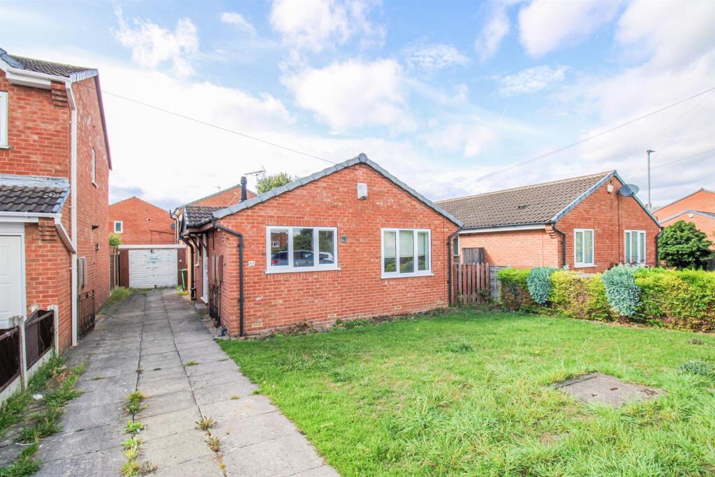 Main image of property: Foxholes Lane, Altofts, Normanton