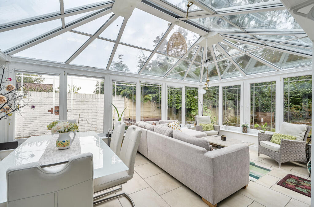 House in Southampton - View 4