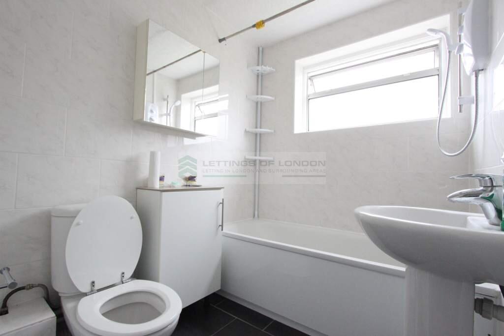 Main image of property: Bramley Close, London, N14
