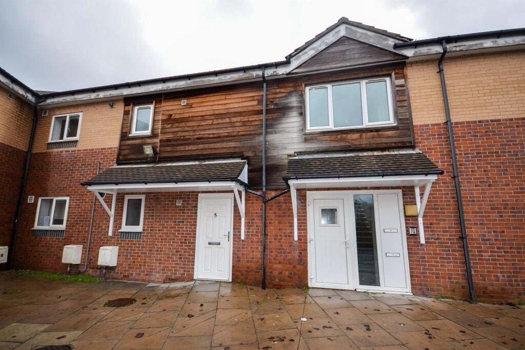 Main image of property: Wellington Place, Jarrow