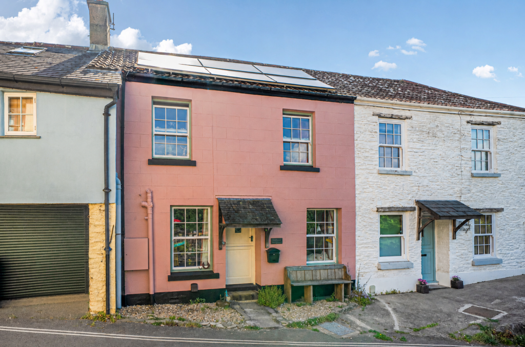 Main image of property: Fore Street, Aveton Gifford
