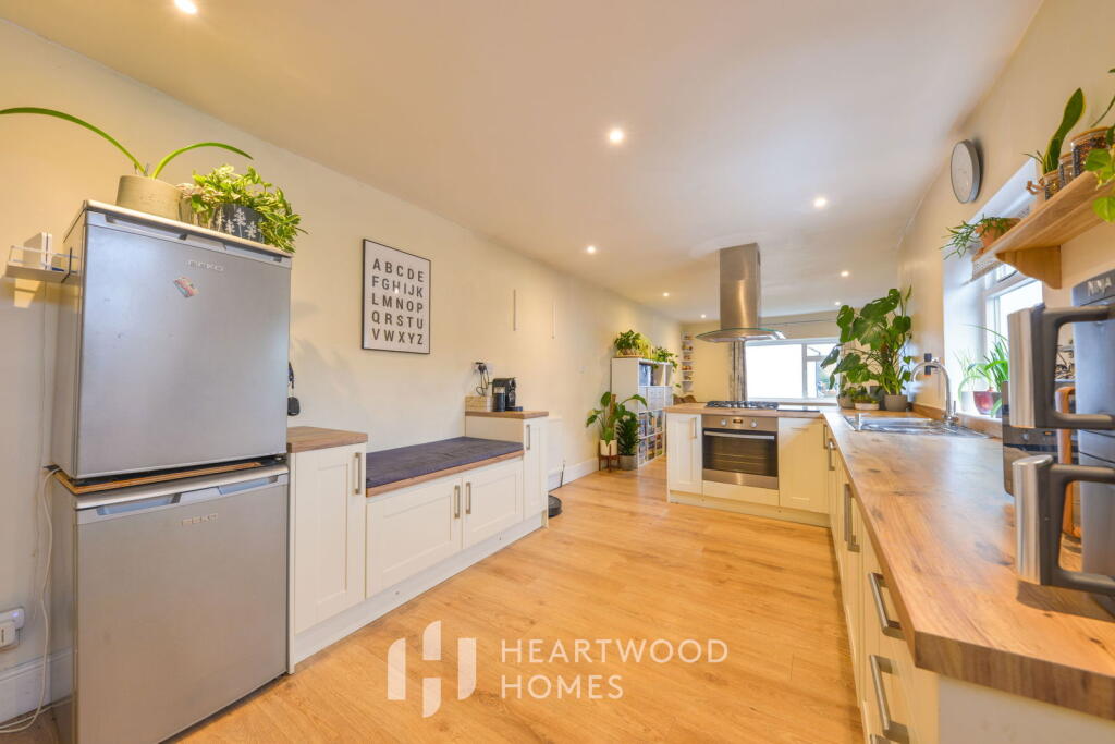 Main image of property: Castle Road, St. Albans, AL1 5DG