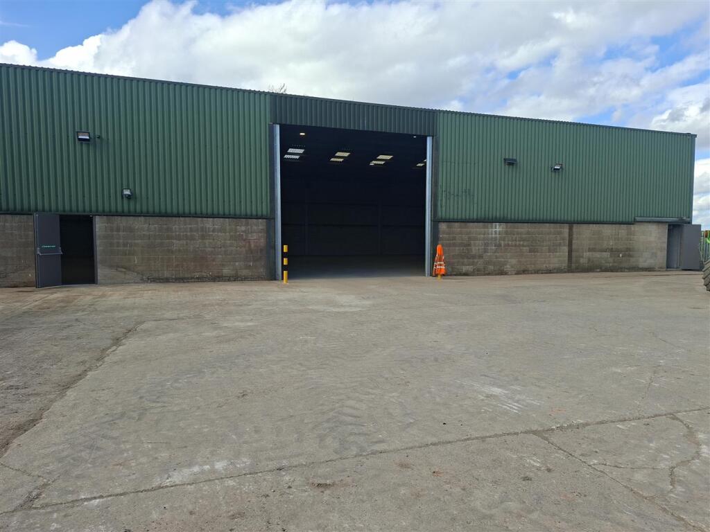 Main image of property: Pendock Lane, Bradmore, Nottingham NG11 6PQ