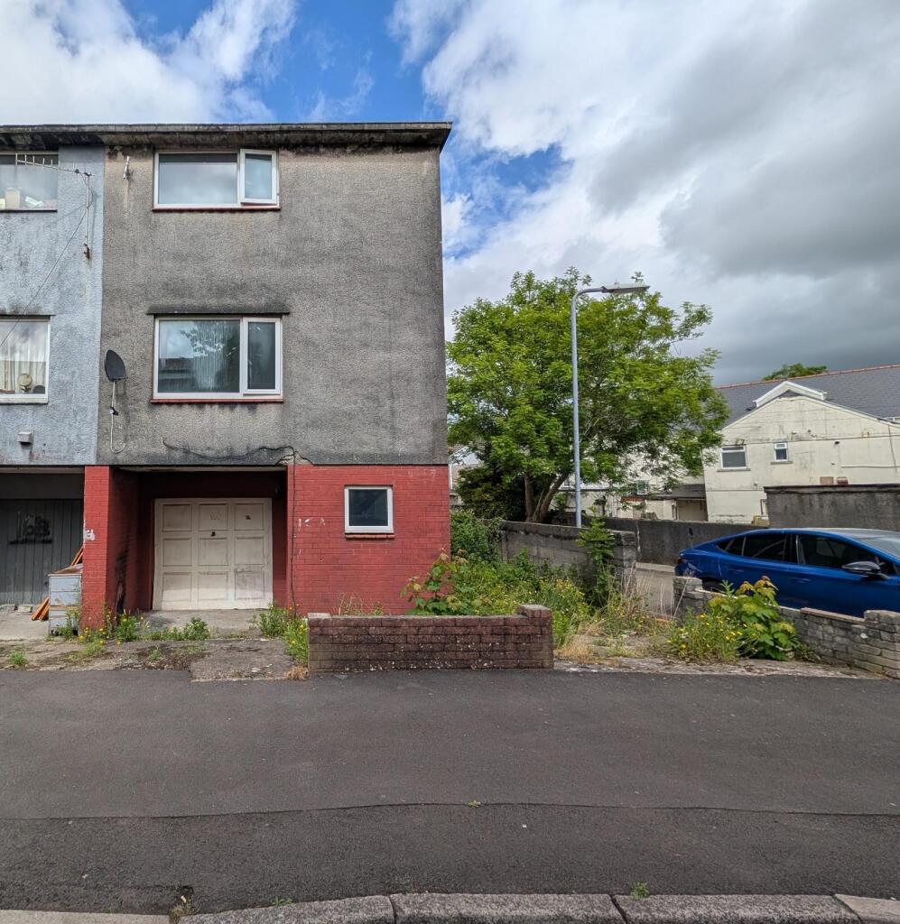 Main image of property: Farm Road, Neath, Neath Port Talbot.