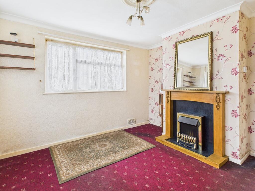 Beardsley Road, Edwinstowe, Mansfield, NG21 photo 2