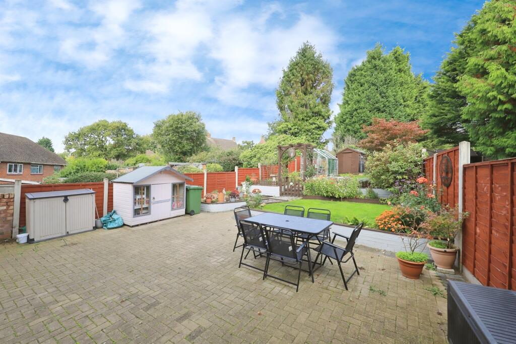House in Dudley - View 2