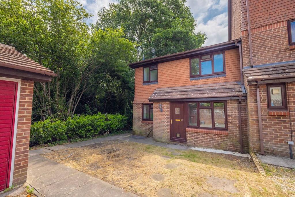 Main image of property: Littlebrook Avenue, Slough, SL2
