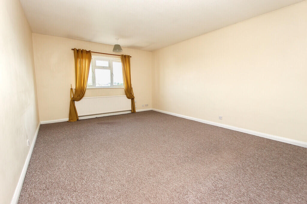 Townsend Close, Wellingborough photo 4