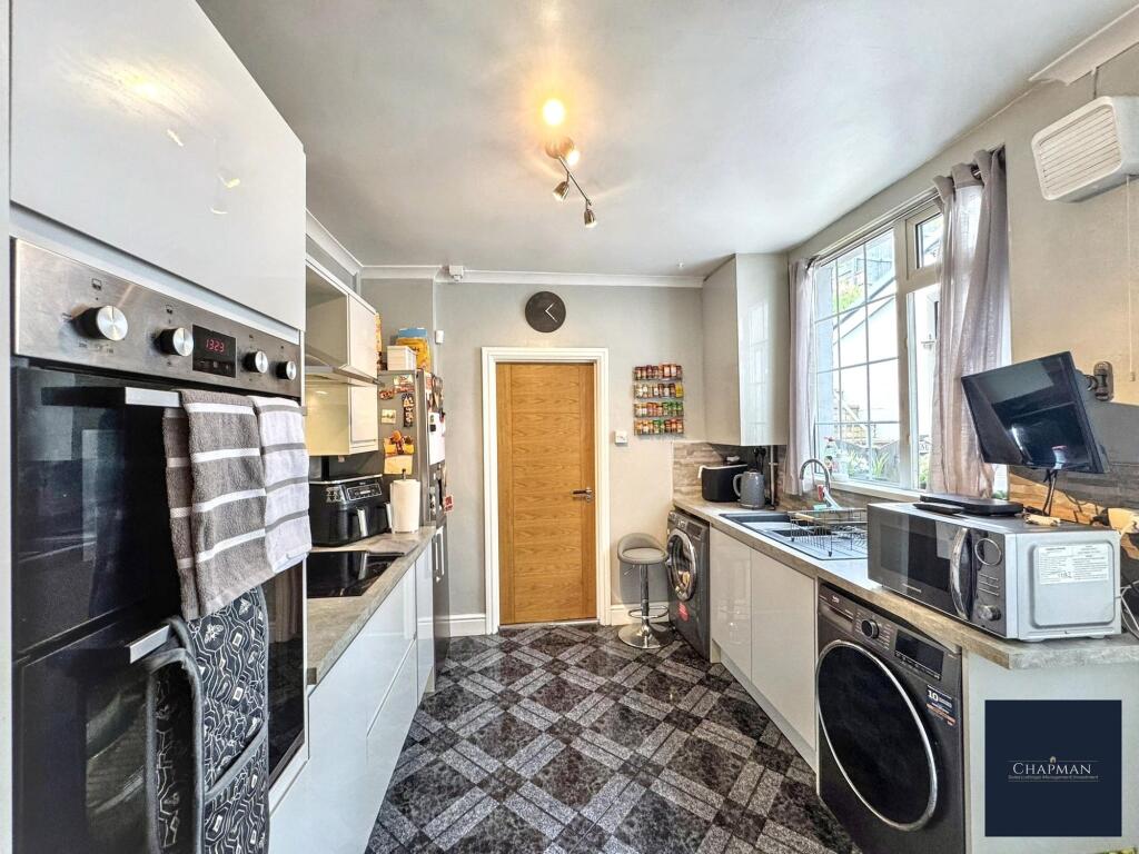 House in Porth - View 3