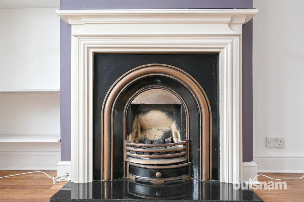 House in Sandwell, West Midlands - View 5