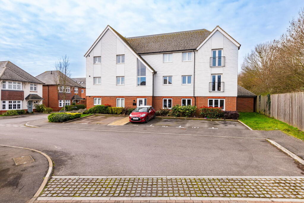 Main image of property: Vellum Drive,Sittingbourne,ME10 5BD