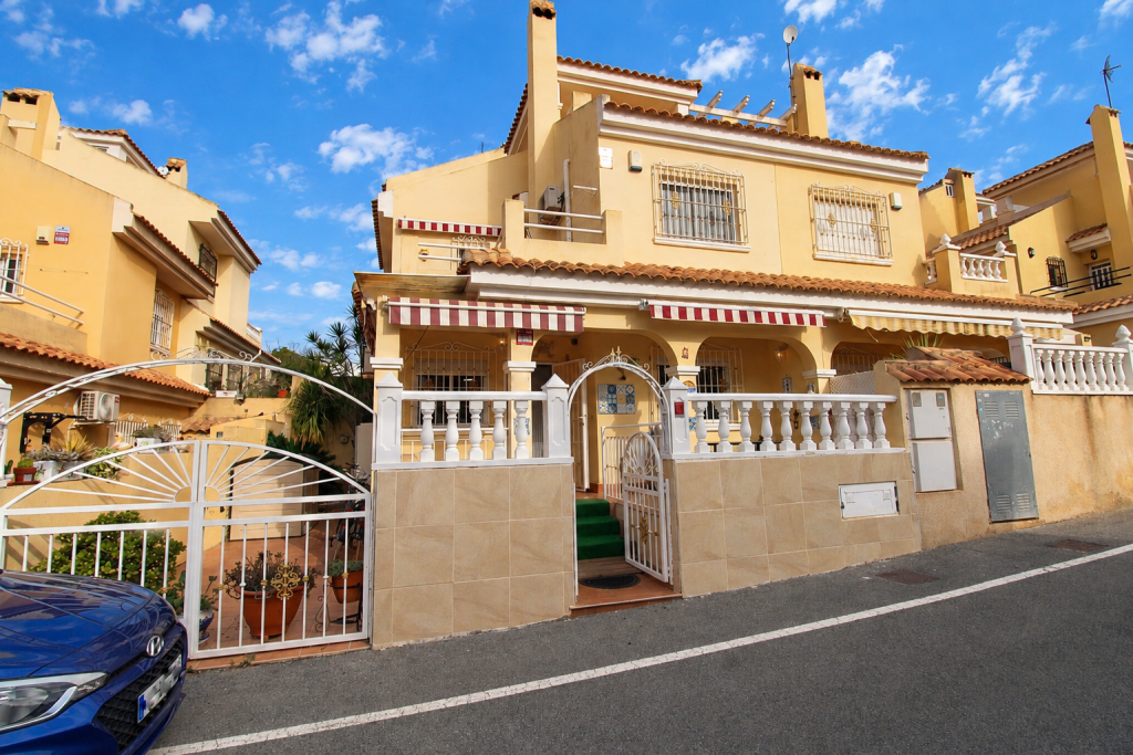 Main image of property: Valencia, Alicante, Los Altos