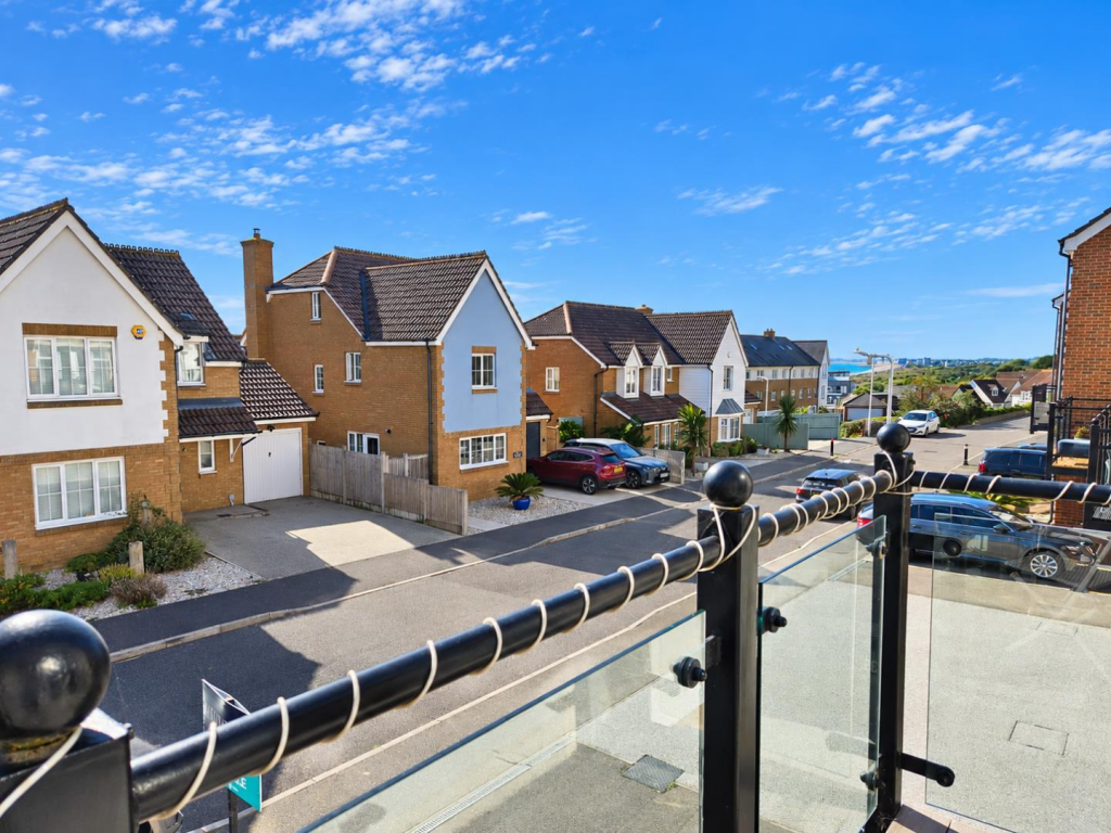 House in Canterbury - View 3