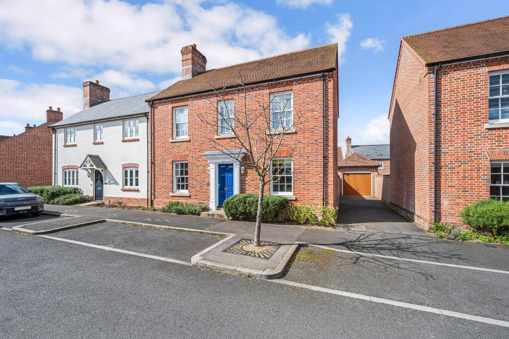 Main image of property: Romsey