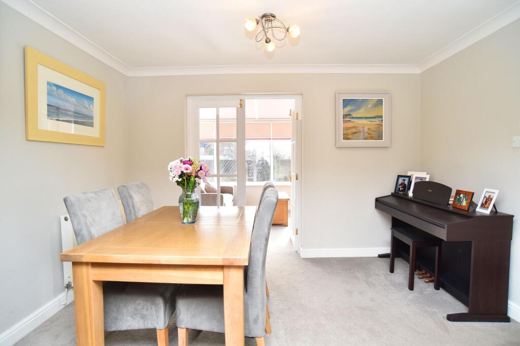 Pinewood Gate, Harrogate, HG2 photo 4