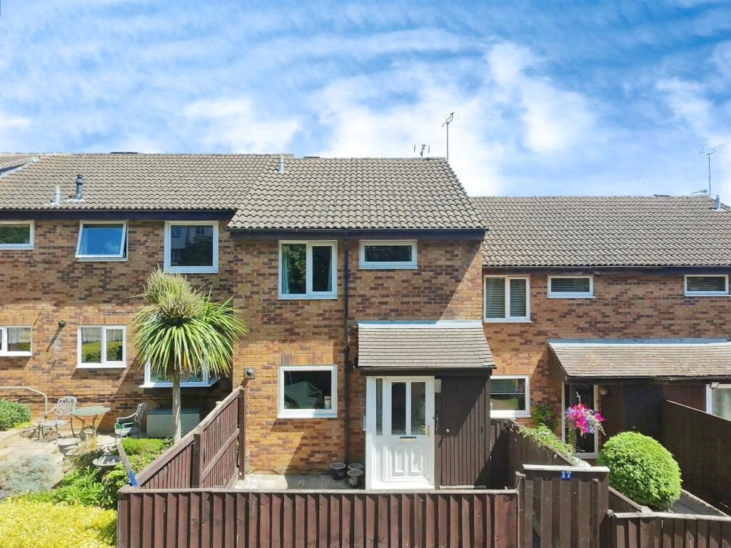Main image of property: The Weavers, Swindon
