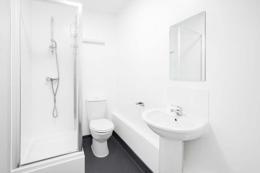 Apartment in Bristol - View 5
