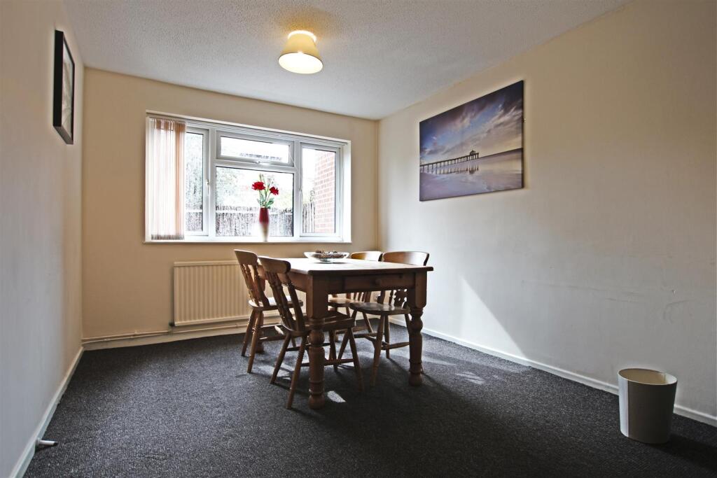 House in Northampton - View 4