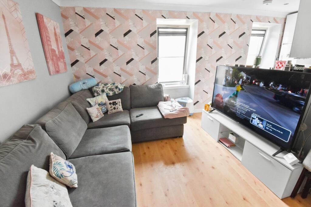 Apartment in Edinburgh - View 2