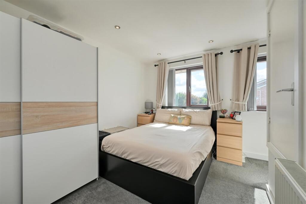 House in South Staffordshire, Perton - More
