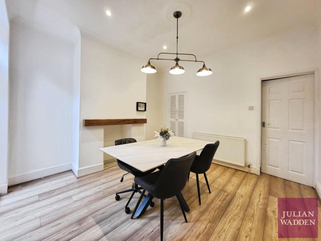 House in Stockport - View 3