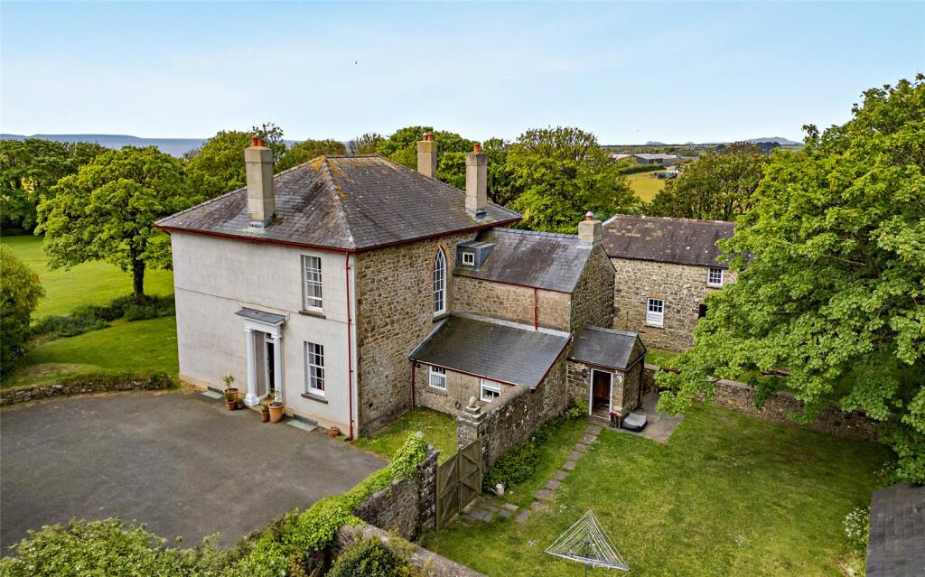 House in Solva - View 4