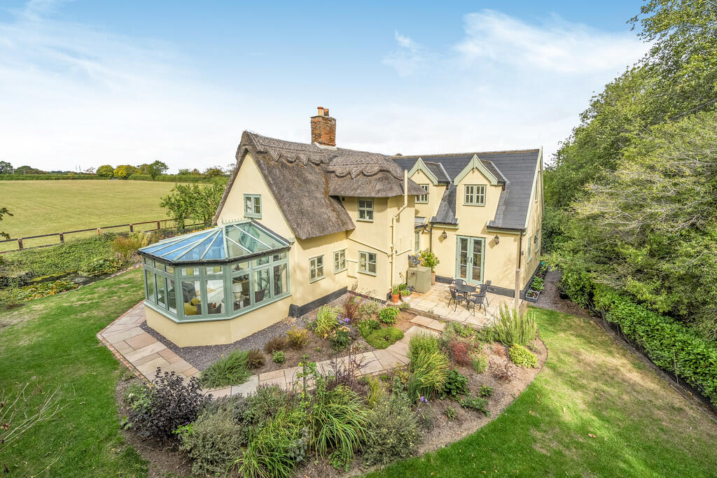 House in West Suffolk, Wickhambrook - View 4