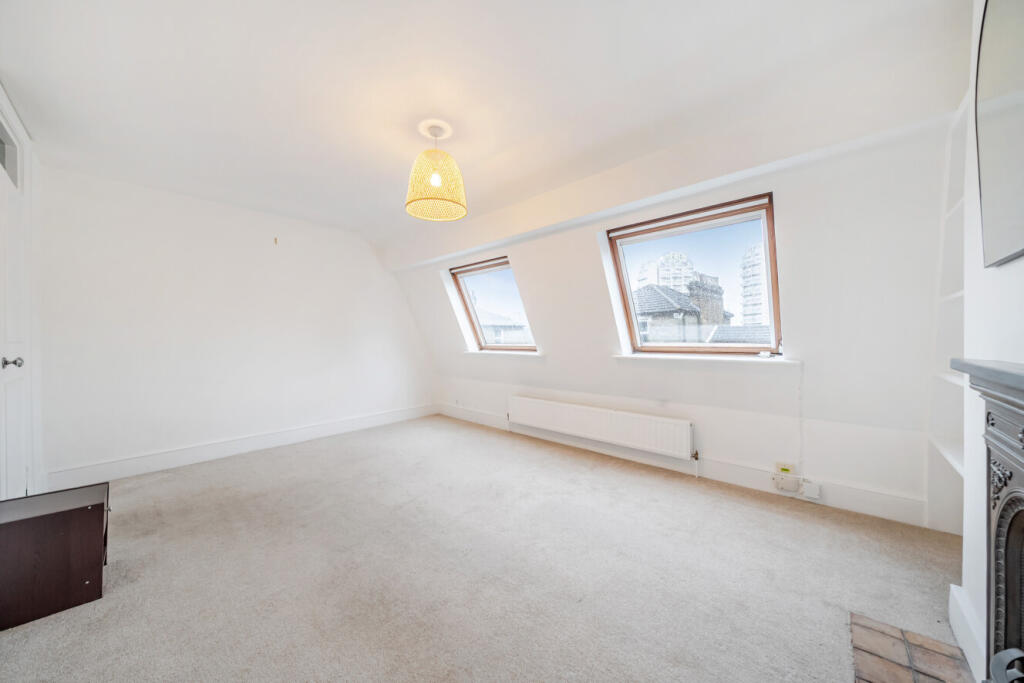 Apartment in London - More