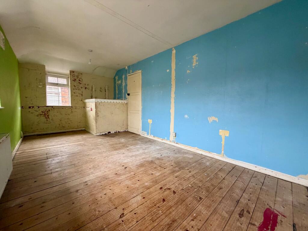 House in Gloucester - More