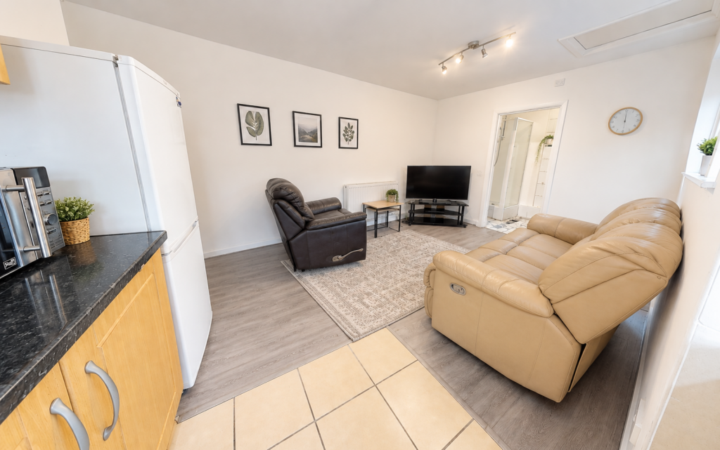 House in Leicester - View 2