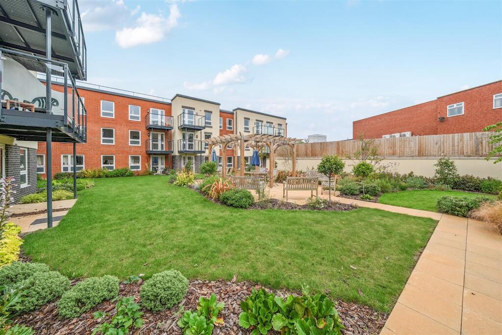 Additional image 2 of Highbury Lodge, Kings Heath, Birmingham