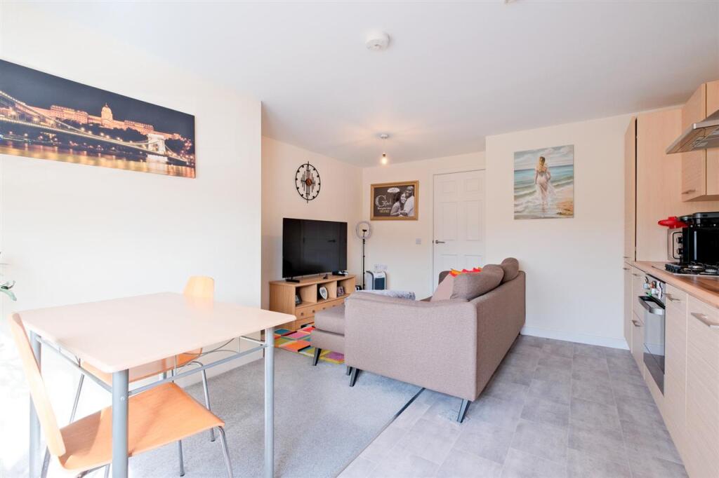 Apartment in Hamilton, Laighstonehall - View 5