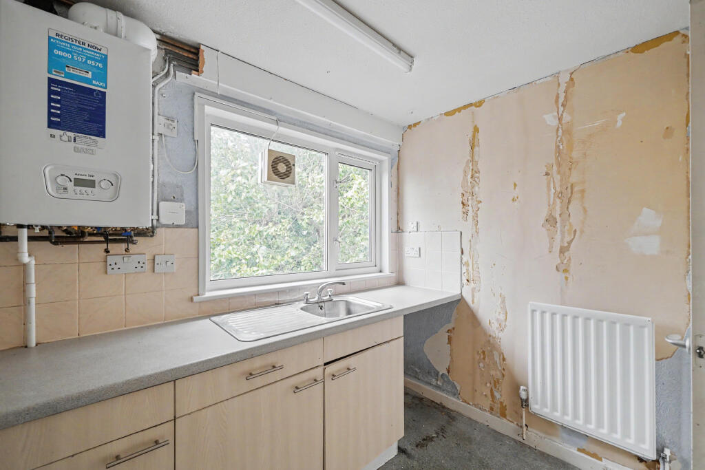 Apartment in Twickenham - View 5