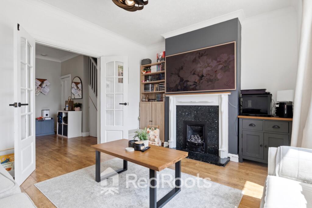 House in Doncaster, Dunsville, Hatfield - More