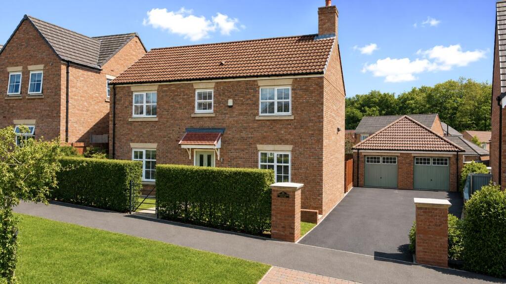 4-bed detached on Buttercup Avenue, Wynyard, TS22, £390,000