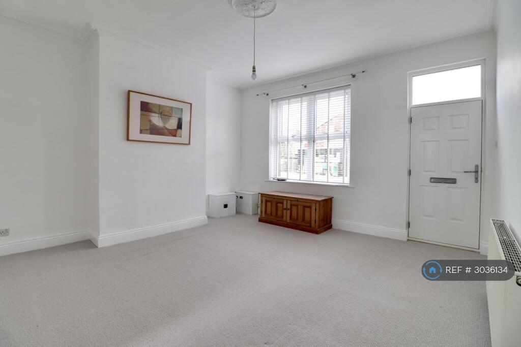 House in Leeds - View 5
