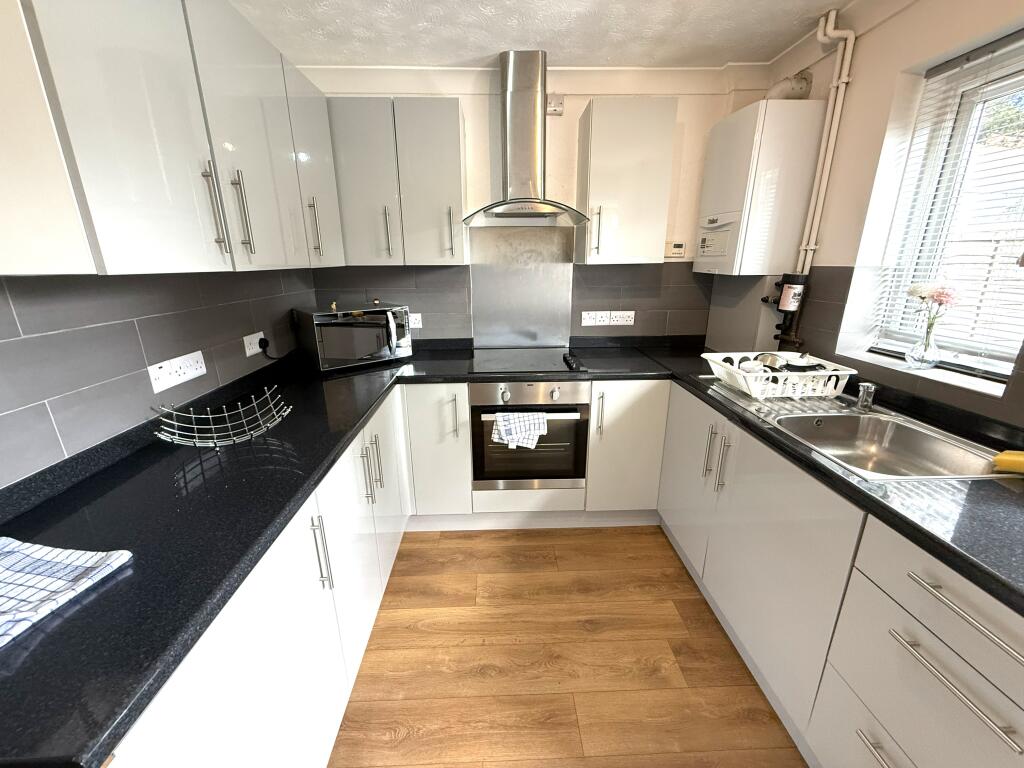 House in Poole - View 5