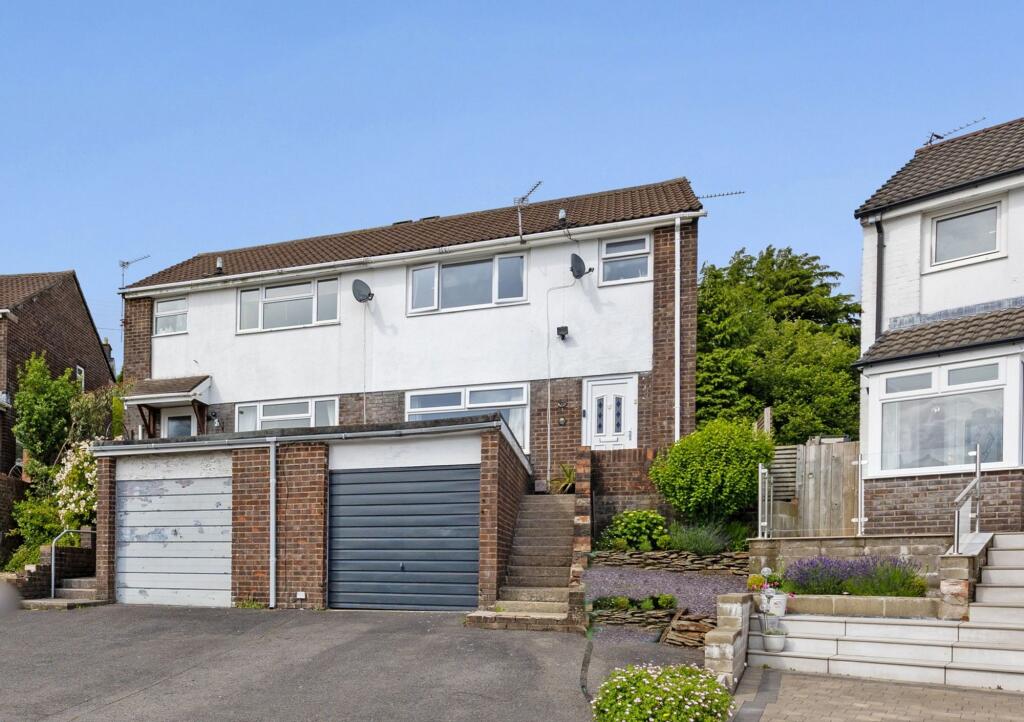 Main image of property: Llanberis Close, Tonteg, CF38